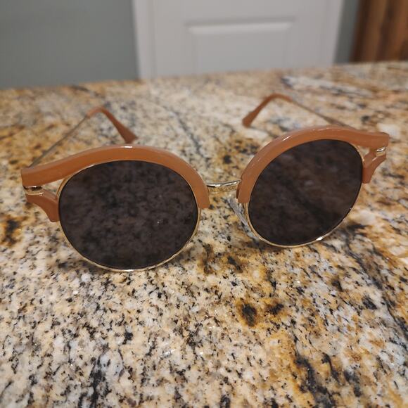 Express Round Sunglasses 100% UV Protection